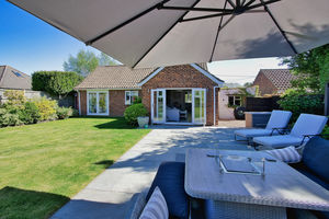 Photo 7- click for photo gallery